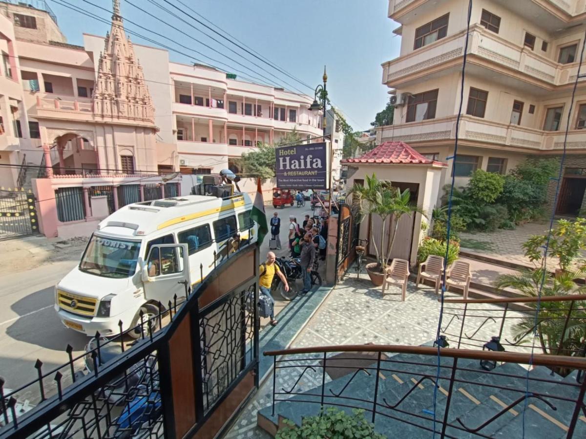 Hotel Haifa Varanasi Exterior photo